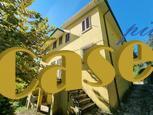 casa indipendente in vendita a Camaiore