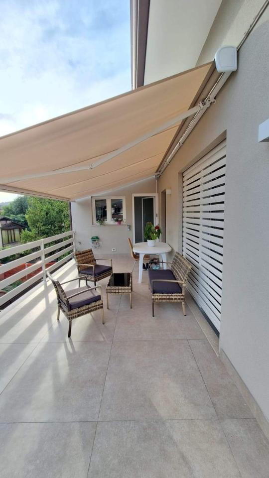 casa indipendente in vendita a Camaiore