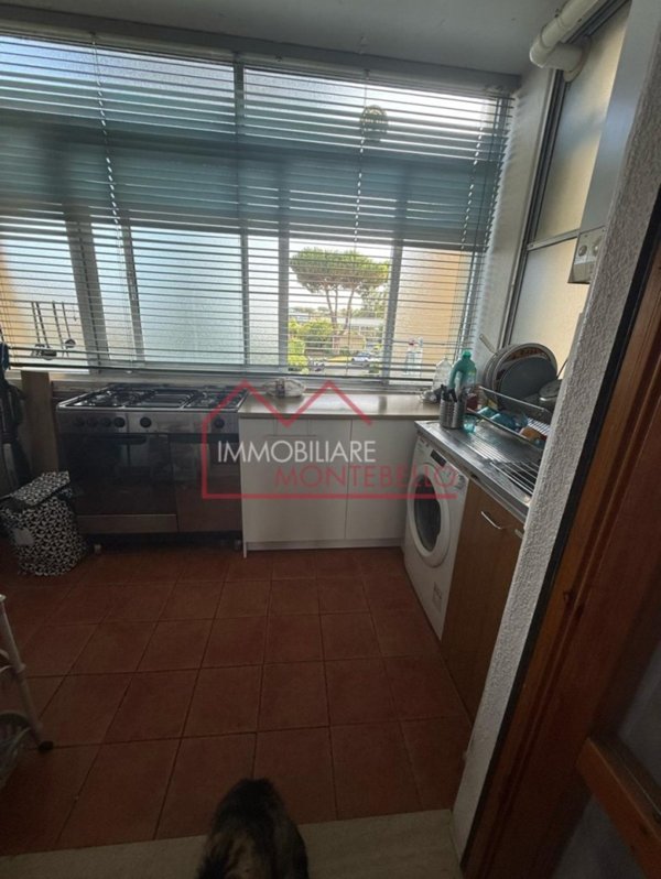 appartamento in vendita a Camaiore in zona Lido di Camaiore