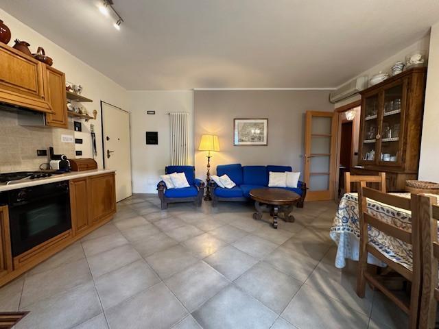 appartamento in vendita a Camaiore in zona Lido di Camaiore