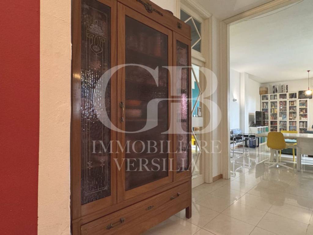 appartamento in vendita a Camaiore in zona Lido di Camaiore
