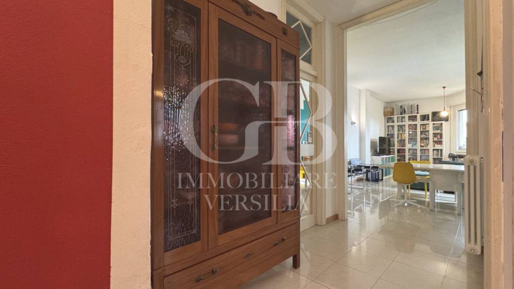 appartamento in vendita a Camaiore in zona Lido di Camaiore