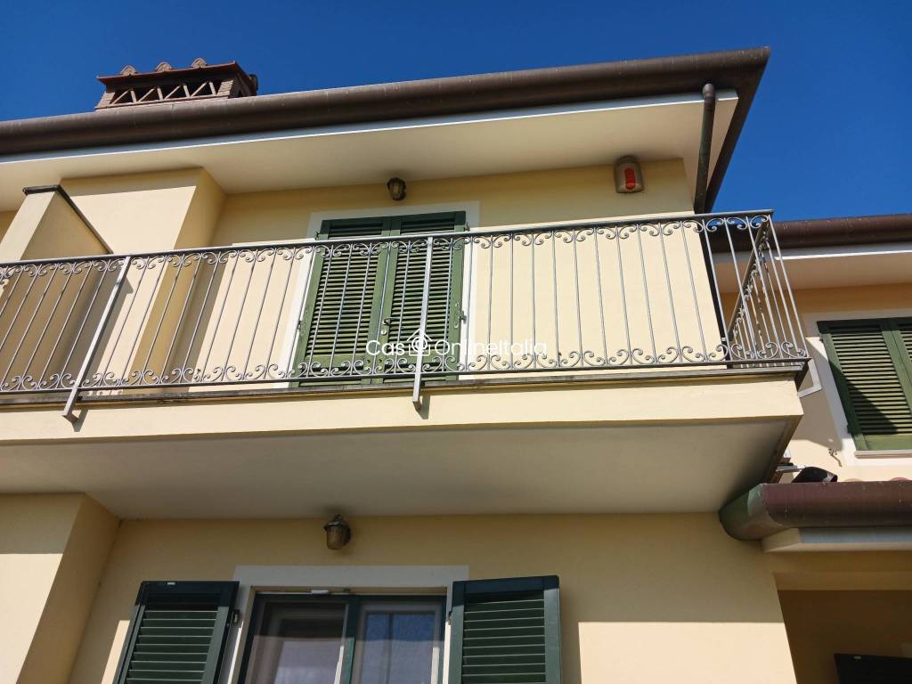 casa indipendente in vendita a Camaiore in zona Capezzano Pianore