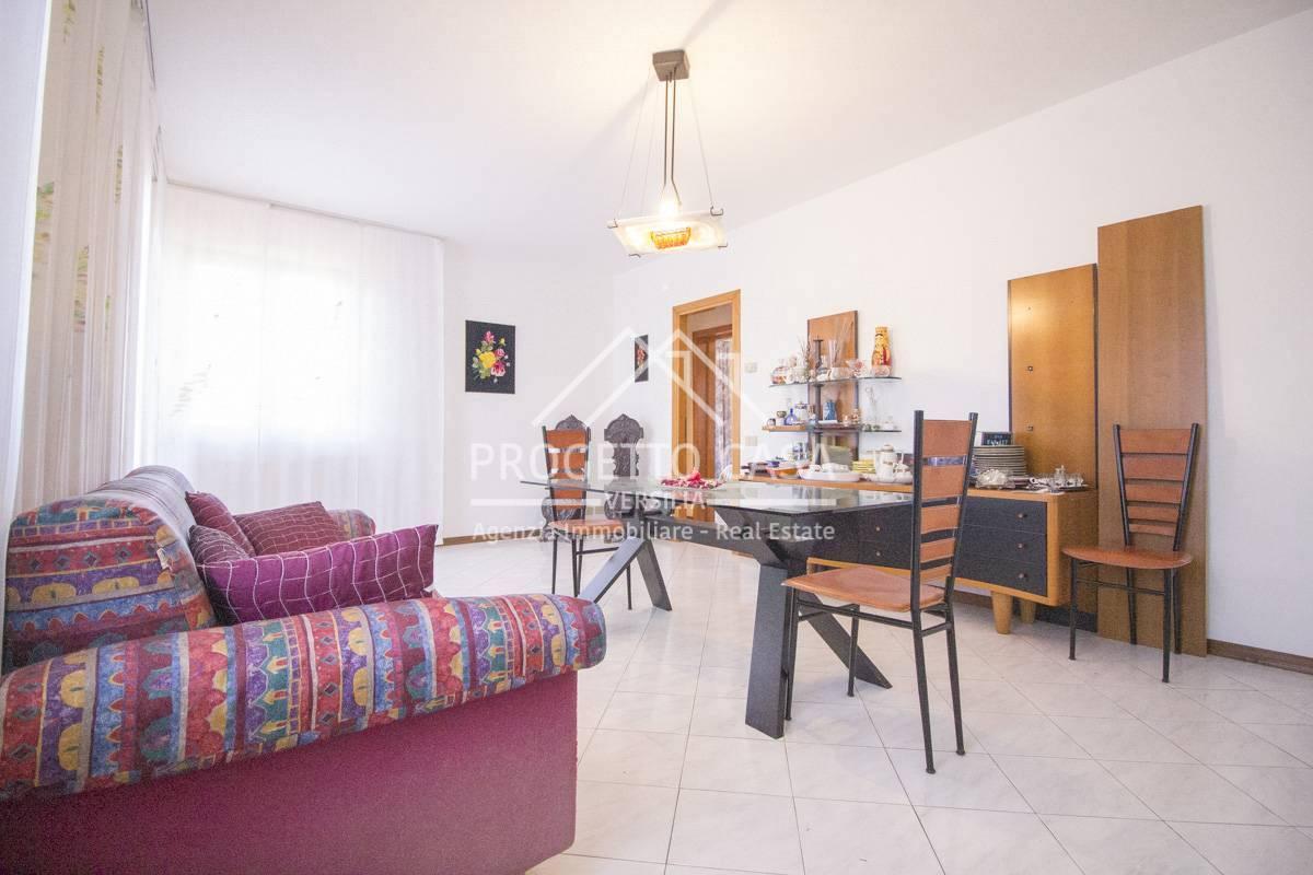 appartamento in vendita a Camaiore in zona Lido di Camaiore
