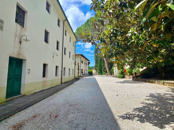 appartamento in vendita a Camaiore