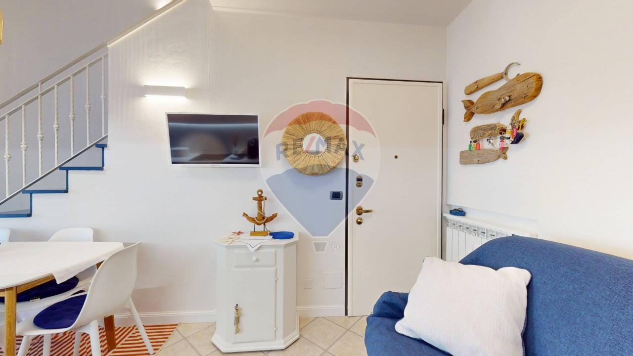 appartamento in vendita a Camaiore in zona Lido di Camaiore
