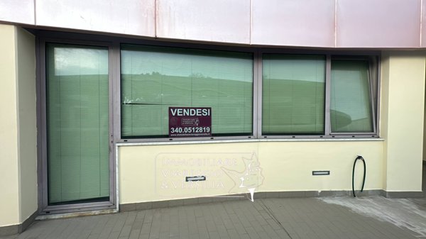ufficio in vendita a Camaiore in zona Lido di Camaiore