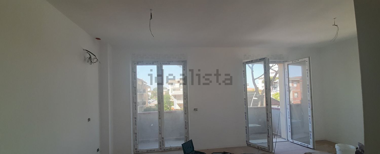 appartamento in vendita a Camaiore in zona Lido di Camaiore