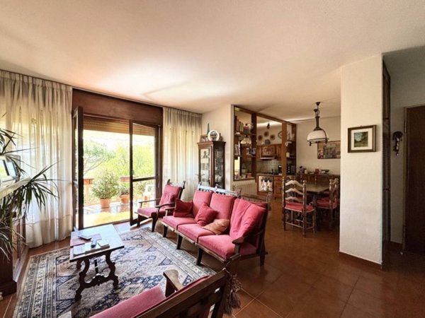 appartamento in vendita a Camaiore in zona Lido di Camaiore