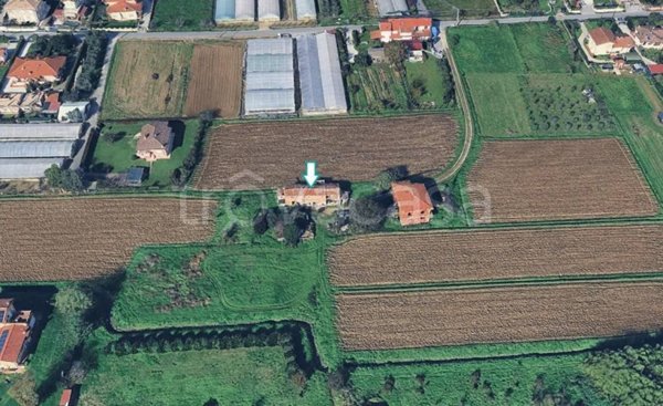 appartamento in vendita a Camaiore in zona Lido di Camaiore