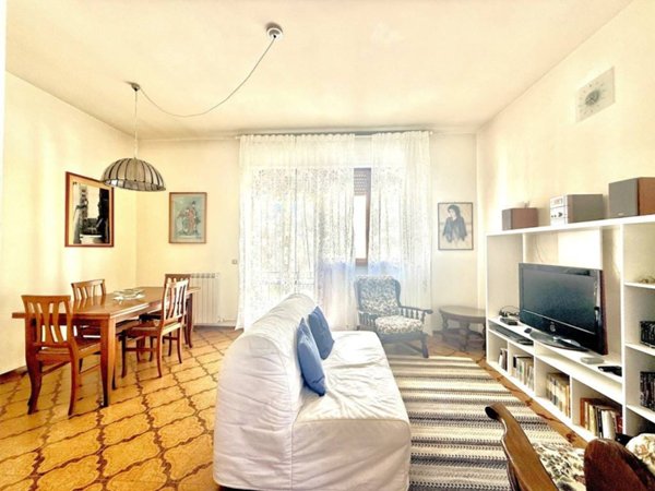 appartamento in vendita a Camaiore in zona Lido di Camaiore