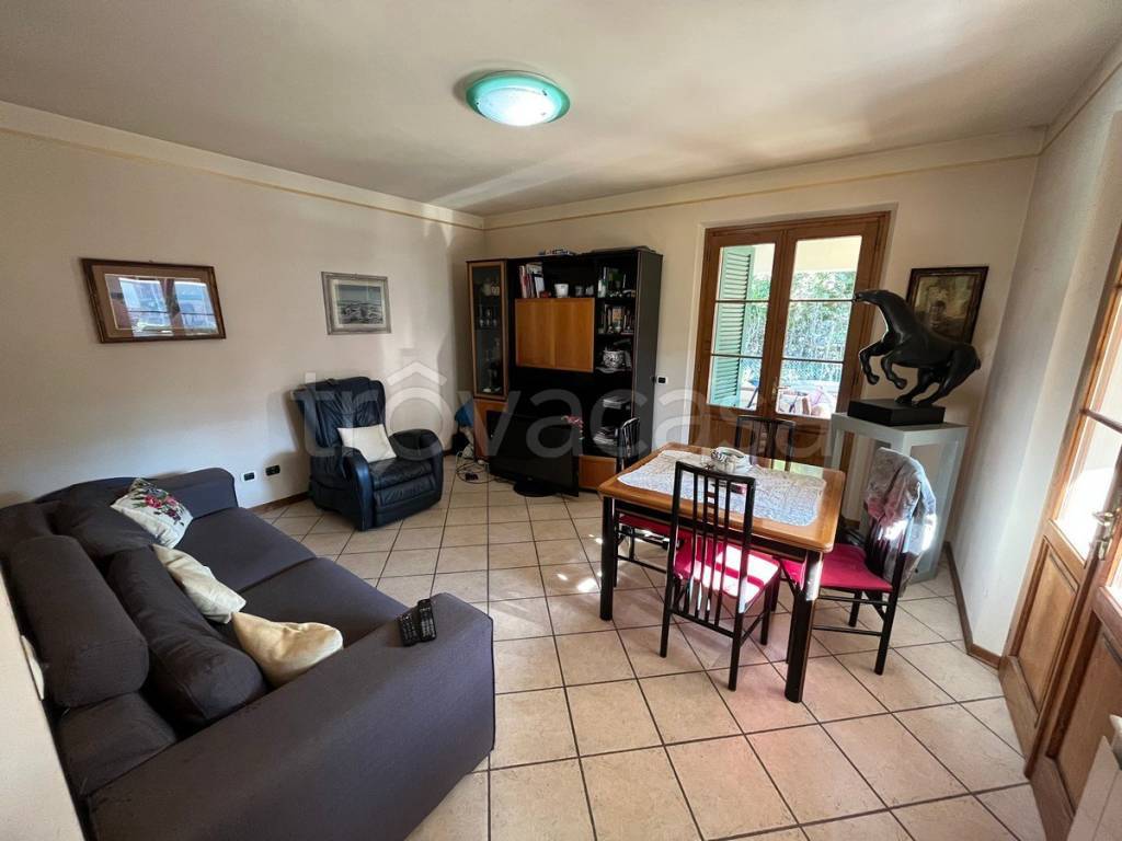 casa indipendente in vendita a Camaiore