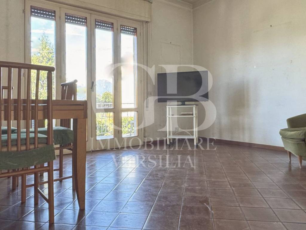 appartamento in vendita a Camaiore in zona Lido di Camaiore