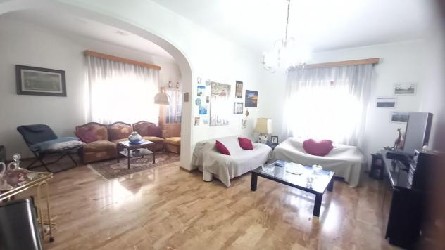 casa indipendente in vendita a Camaiore in zona Lido di Camaiore