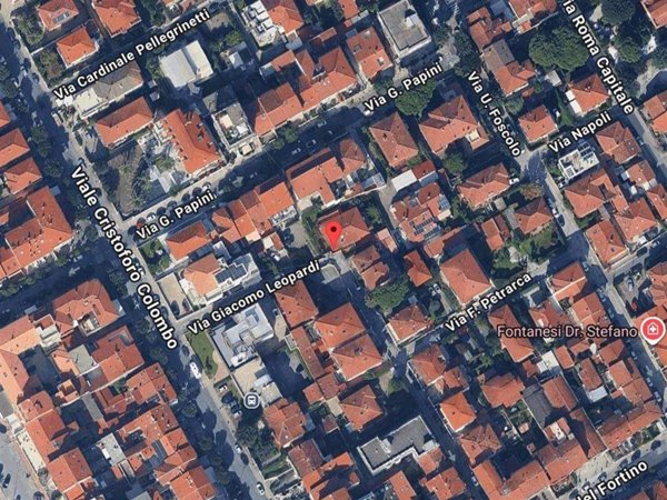 appartamento in vendita a Camaiore in zona Lido di Camaiore