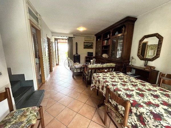 casa indipendente in vendita a Camaiore in zona Lido di Camaiore
