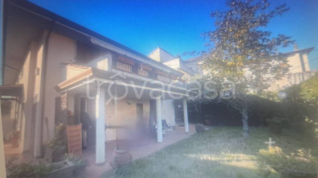 casa indipendente in vendita a Camaiore in zona Lido di Camaiore