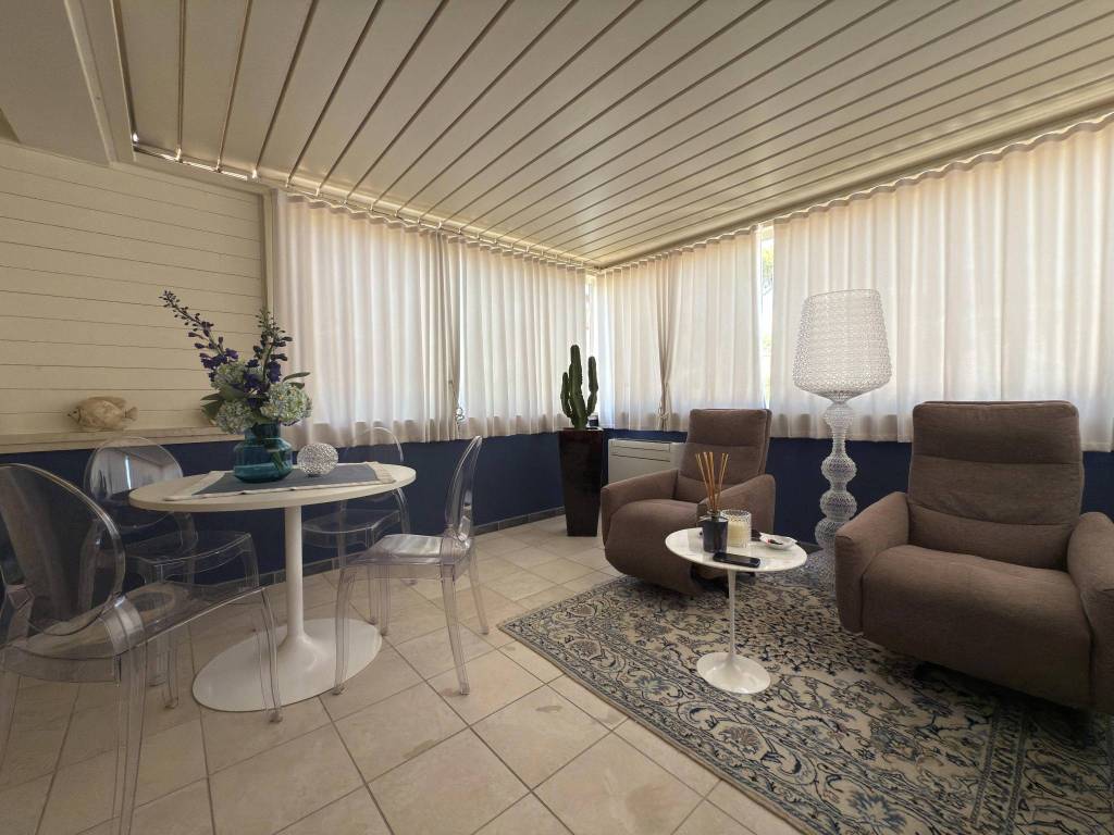 appartamento in vendita a Camaiore in zona Lido di Camaiore