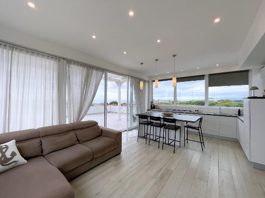 appartamento in vendita a Camaiore in zona Lido di Camaiore