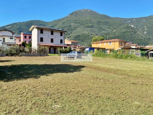casa indipendente in vendita a Camaiore