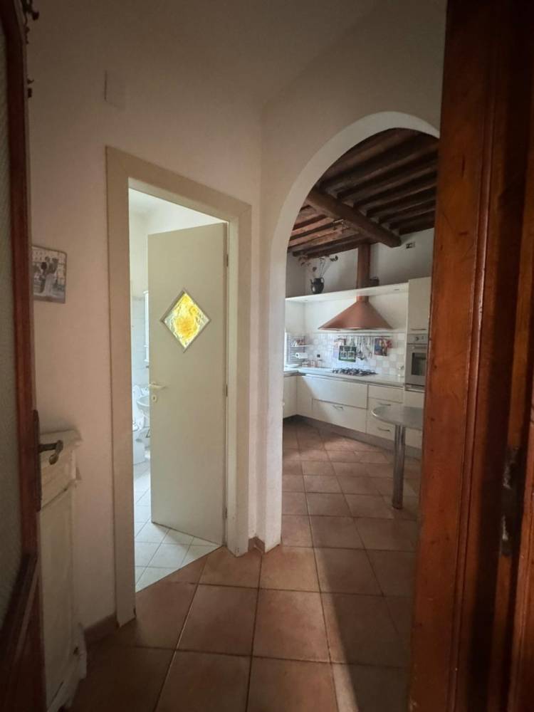 casa indipendente in vendita a Camaiore