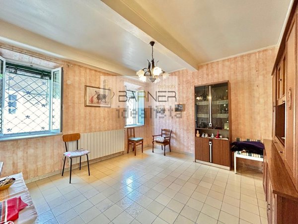 casa indipendente in vendita a Camaiore
