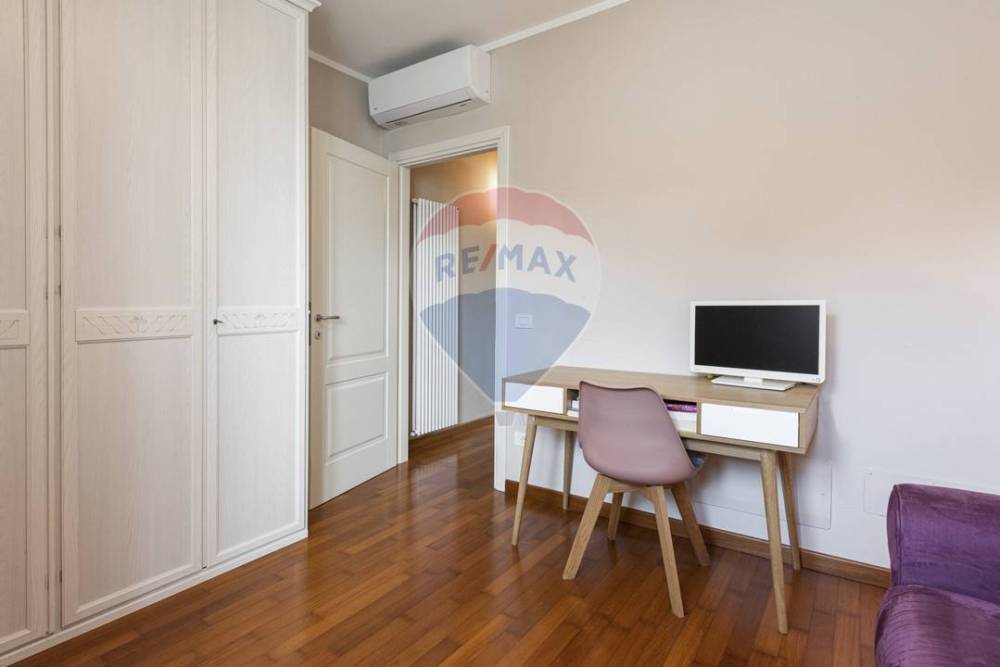 casa indipendente in vendita a Camaiore in zona Lido di Camaiore