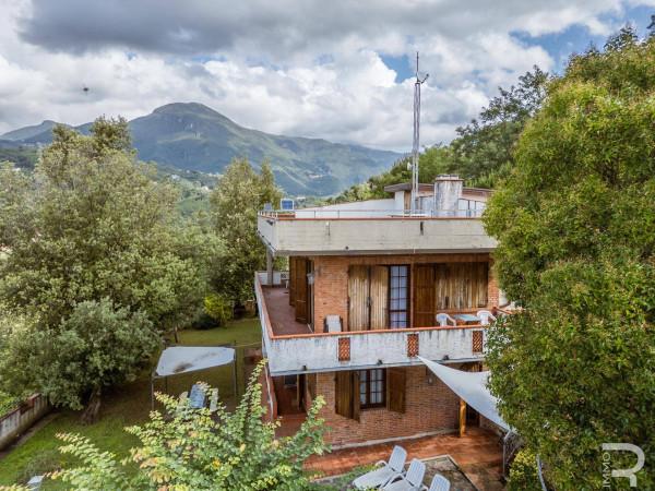 casa indipendente in vendita a Camaiore
