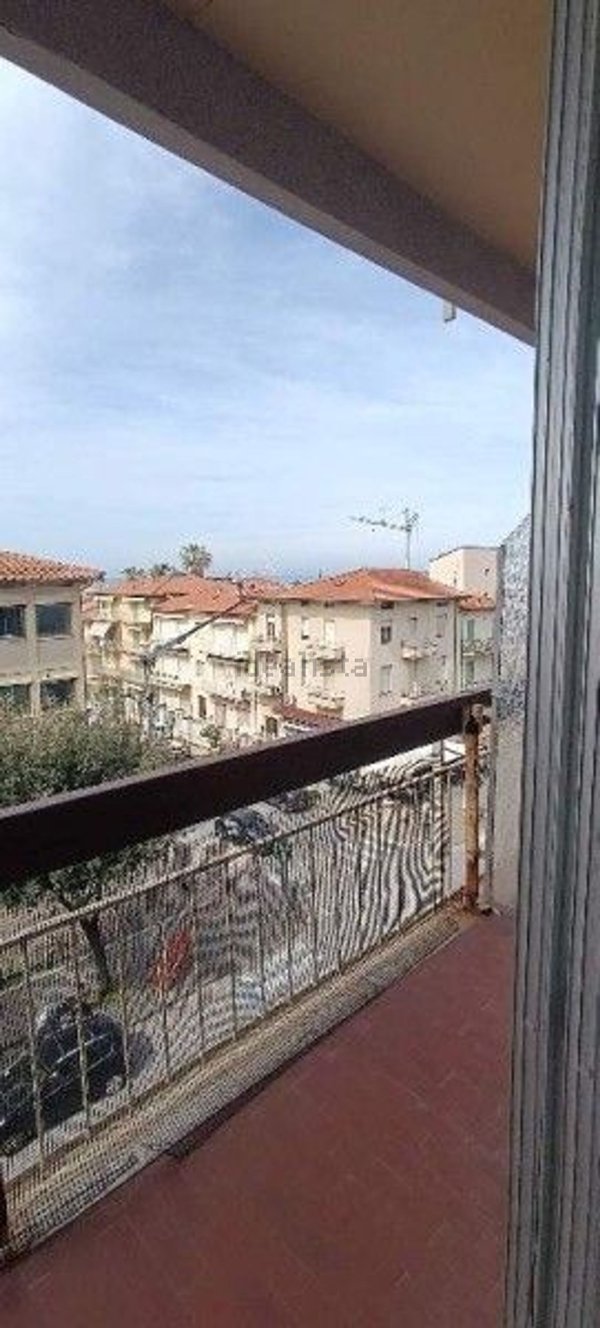 appartamento in vendita a Camaiore in zona Lido di Camaiore
