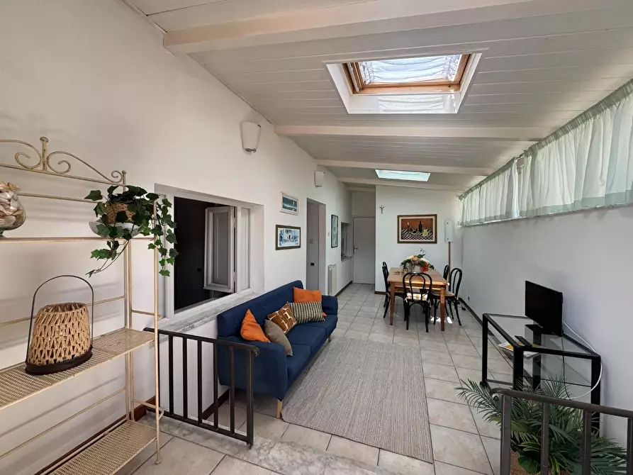 casa indipendente in vendita a Camaiore in zona Lido di Camaiore