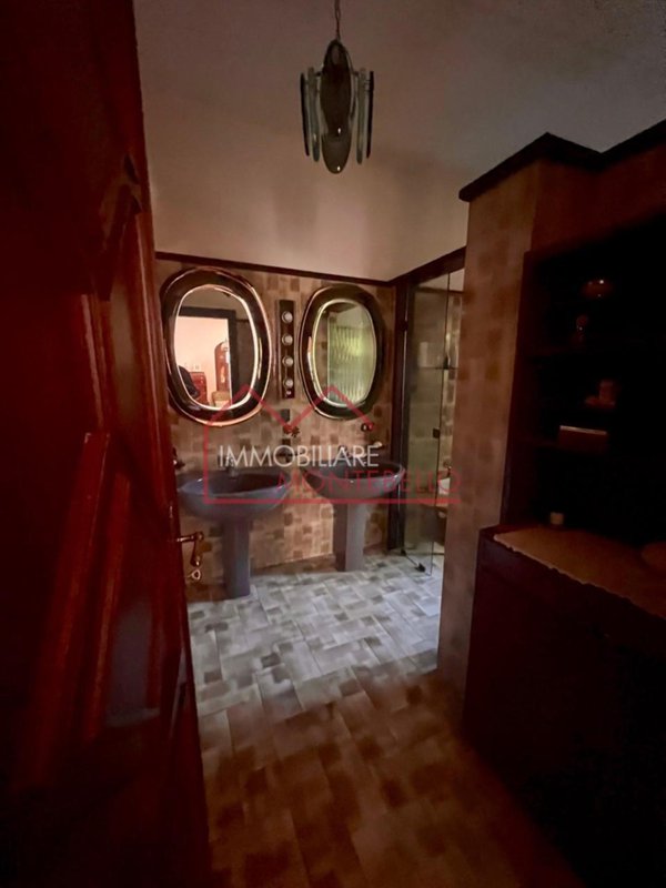 casa indipendente in vendita a Camaiore