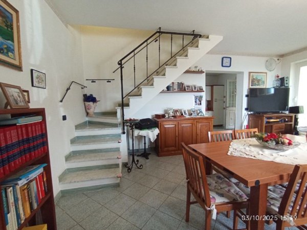 casa indipendente in vendita a Camaiore