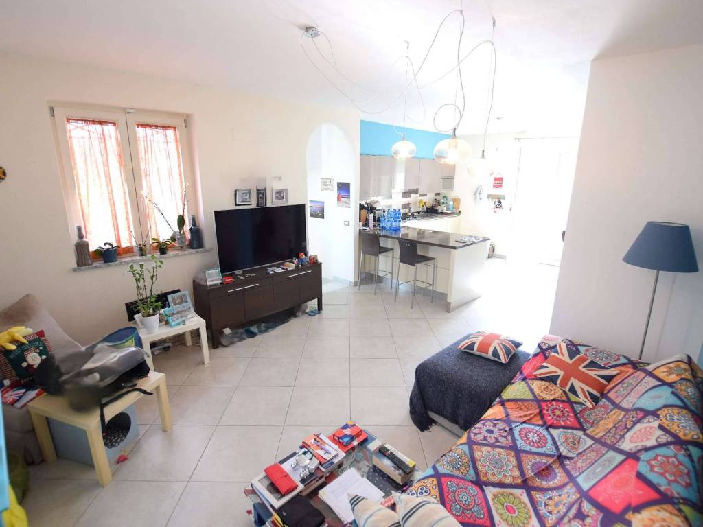 casa indipendente in vendita a Camaiore in zona Capezzano Pianore