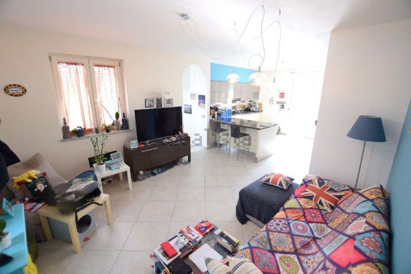 casa indipendente in vendita a Camaiore in zona Capezzano Pianore