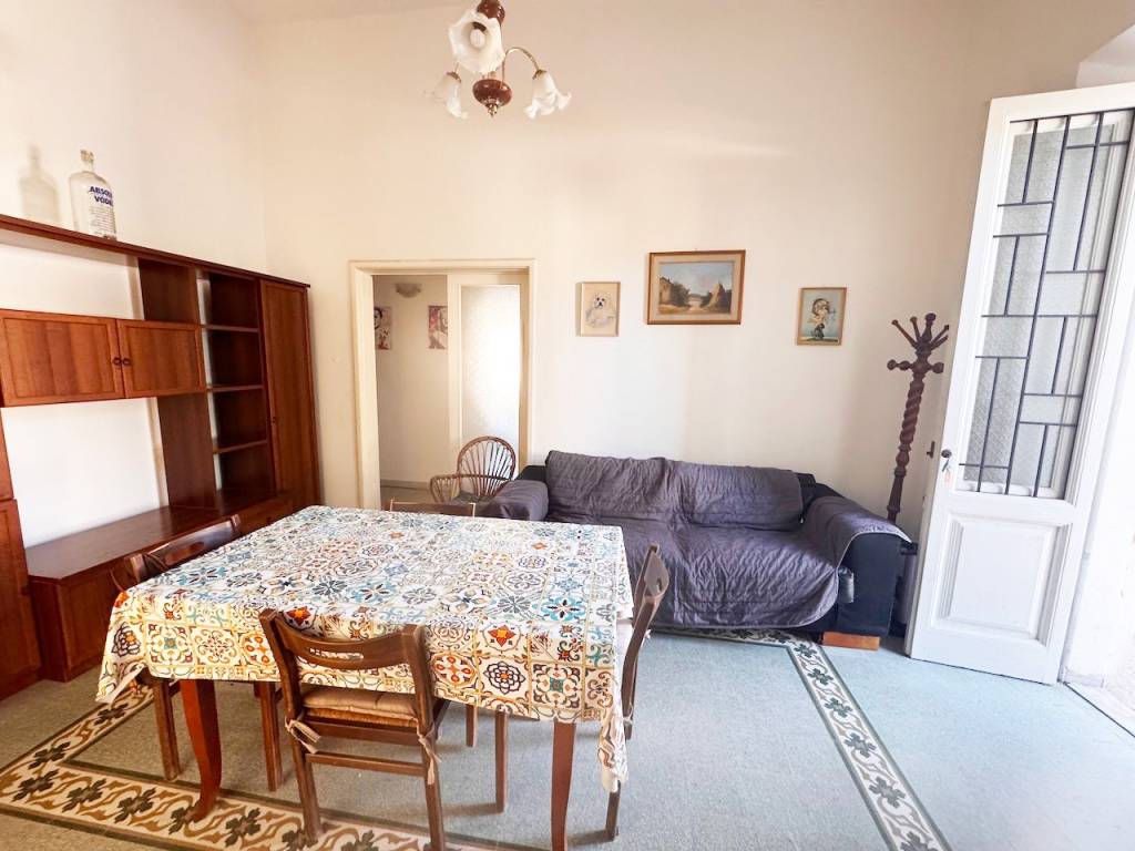 casa indipendente in vendita a Camaiore in zona Lido di Camaiore