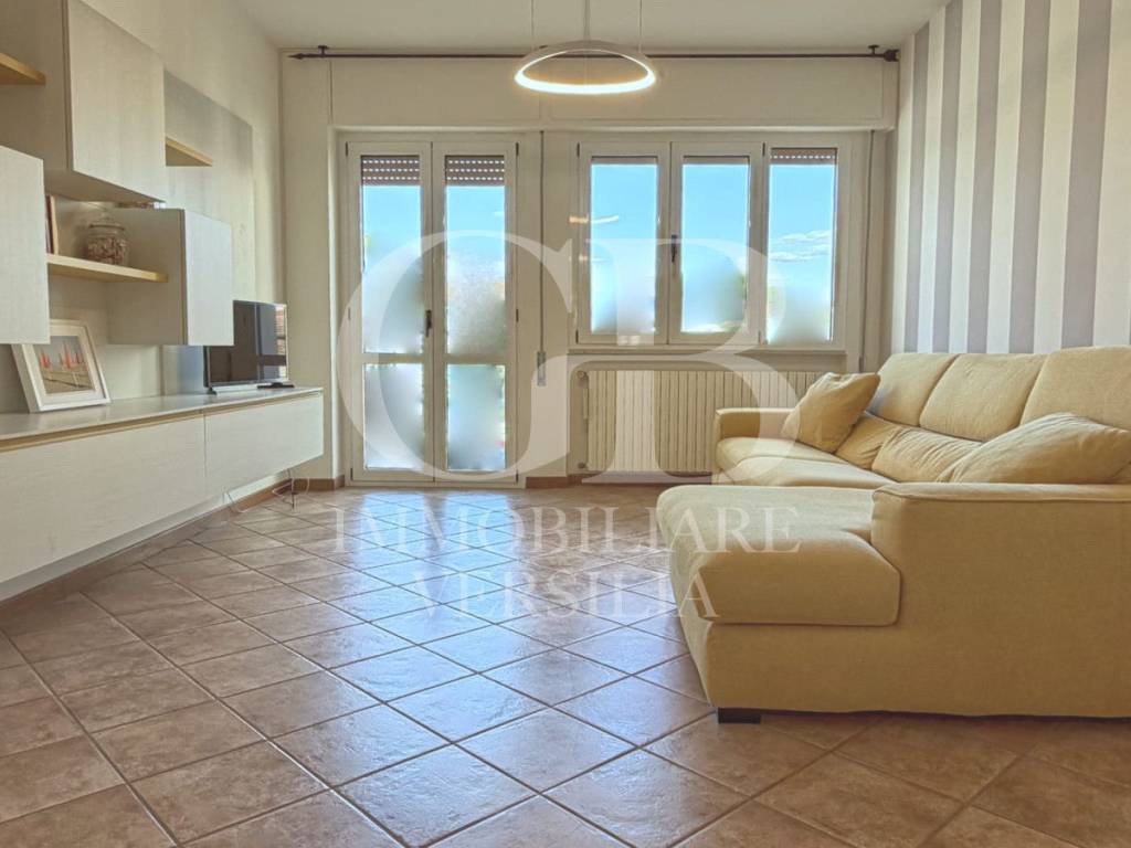 appartamento in vendita a Camaiore in zona Lido di Camaiore