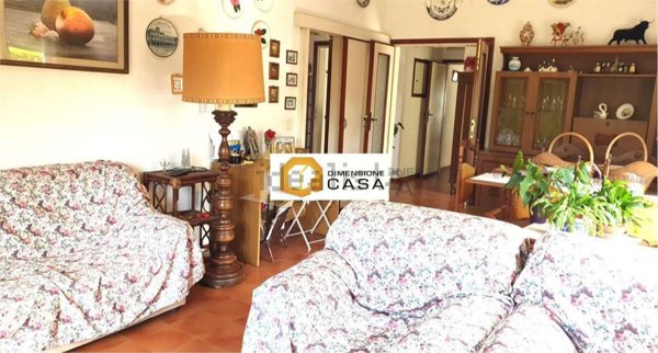 casa indipendente in vendita a Camaiore in zona Lido di Camaiore