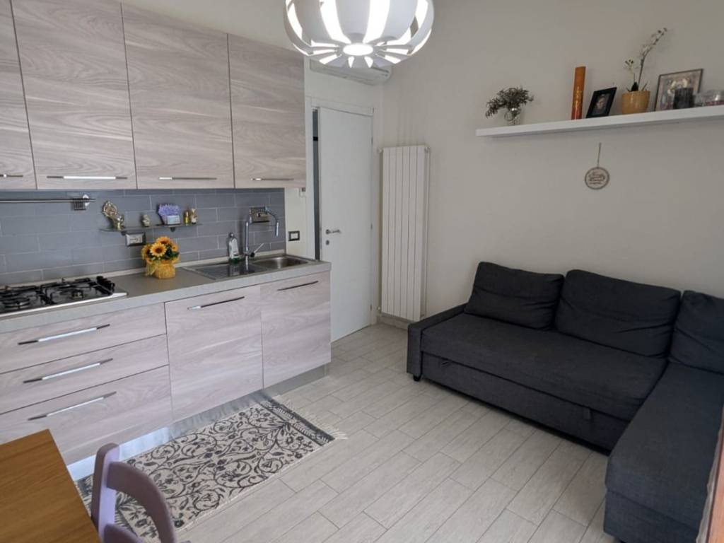 appartamento in vendita a Camaiore in zona Lido di Camaiore