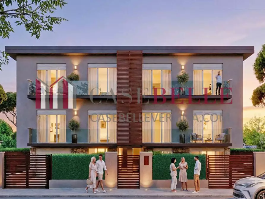 appartamento in vendita a Camaiore in zona Lido di Camaiore