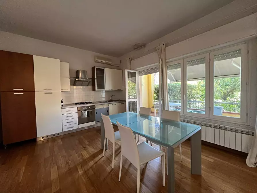 casa indipendente in vendita a Camaiore in zona Lido di Camaiore