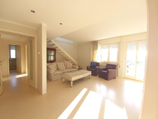 appartamento in vendita a Camaiore in zona Lido di Camaiore