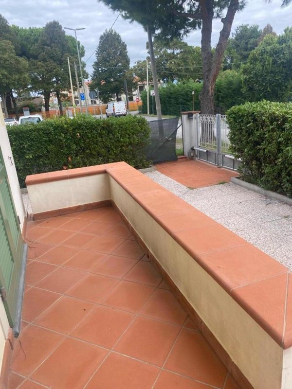 casa indipendente in vendita a Camaiore in zona Lido di Camaiore