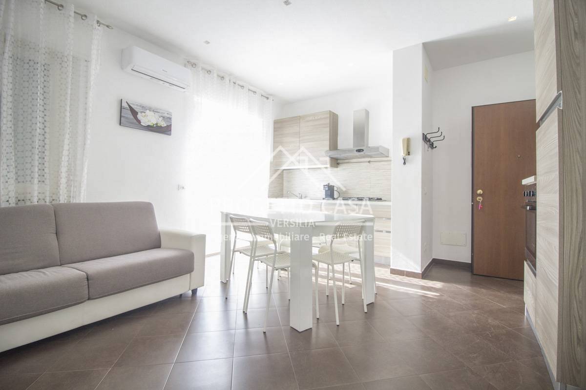 appartamento in vendita a Camaiore in zona Lido di Camaiore