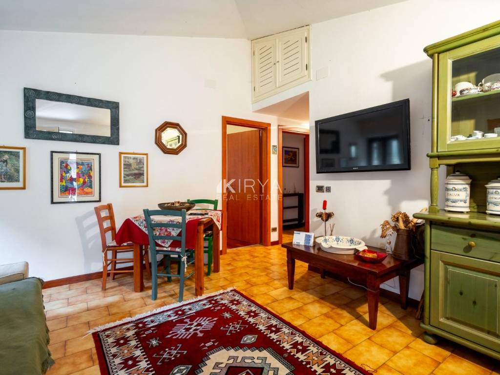 appartamento in vendita a Camaiore in zona Lombrici