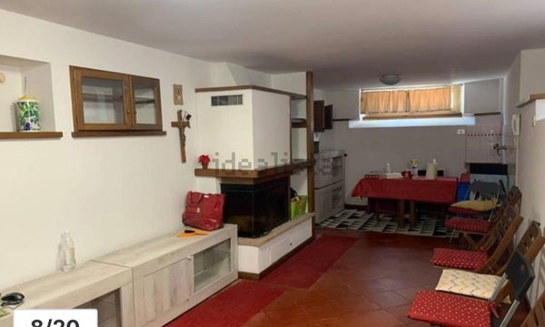 casa indipendente in vendita a Camaiore in zona Lido di Camaiore