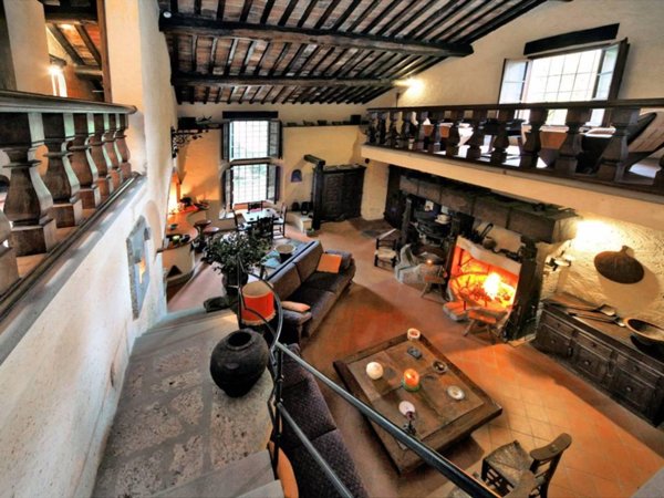 casa indipendente in vendita a Camaiore