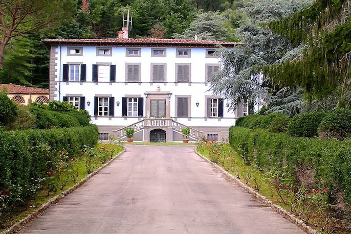 villa in vendita a Camaiore