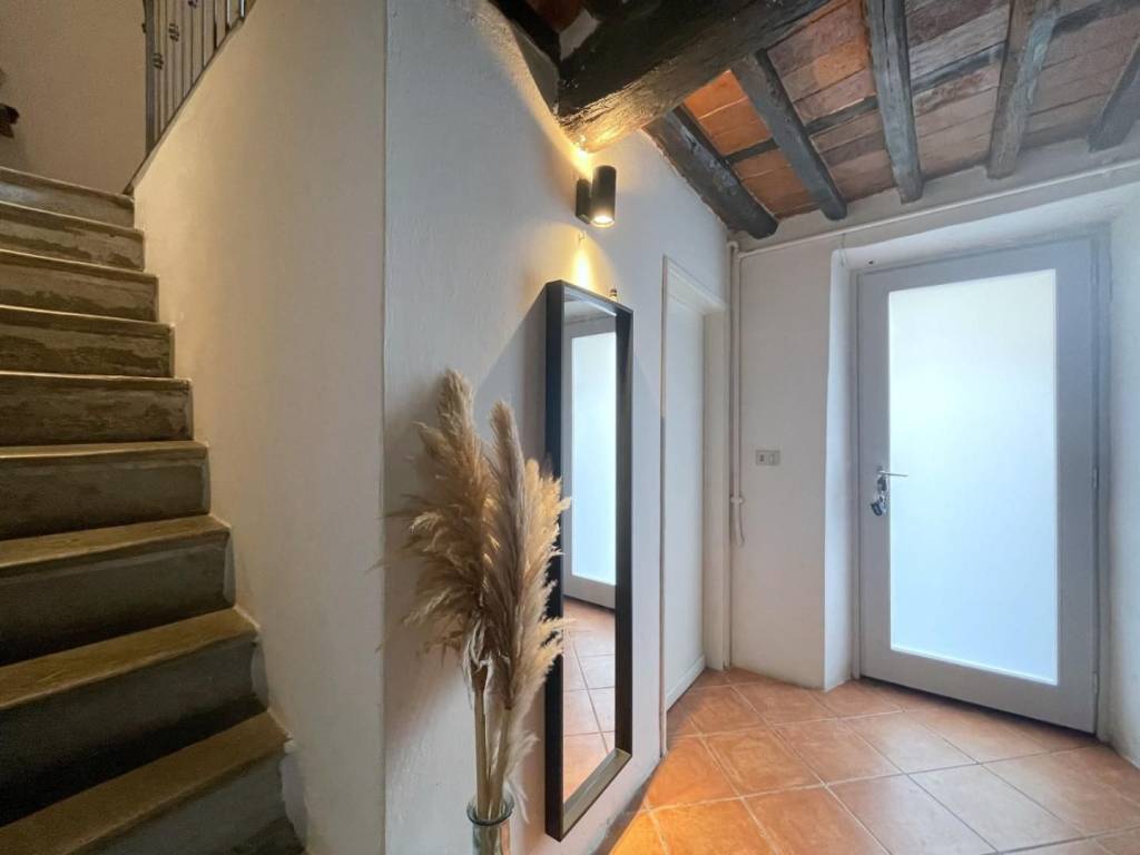 casa indipendente in vendita a Camaiore