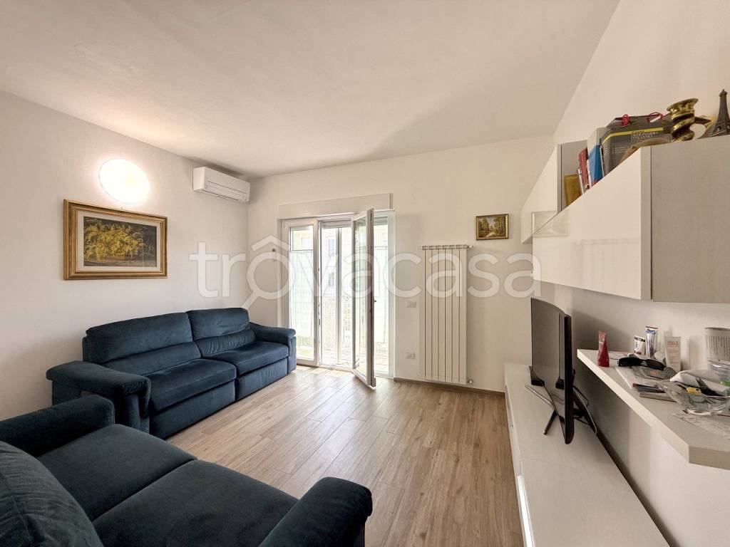 casa indipendente in vendita a Camaiore in zona Lido di Camaiore