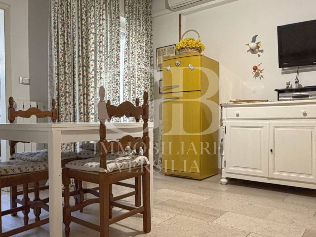 appartamento in vendita a Camaiore in zona Lido di Camaiore